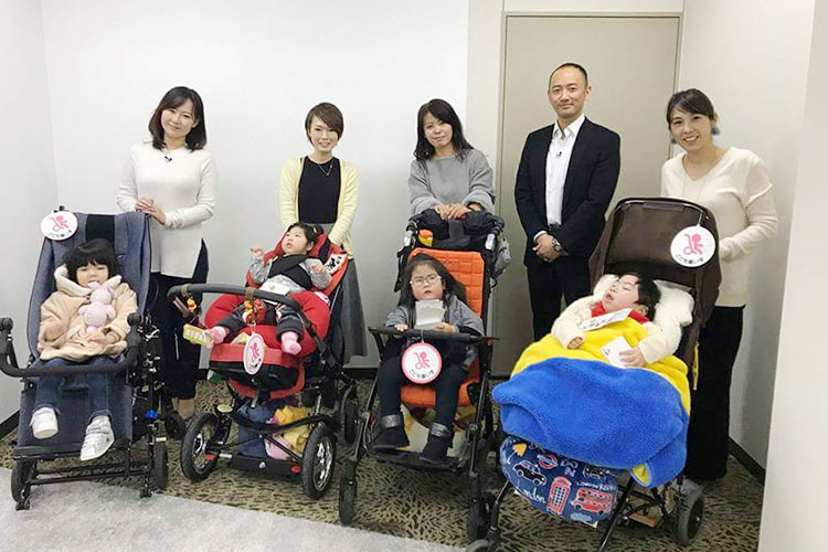 子供用車椅子　障害者用⚪︎フットから座席28cm